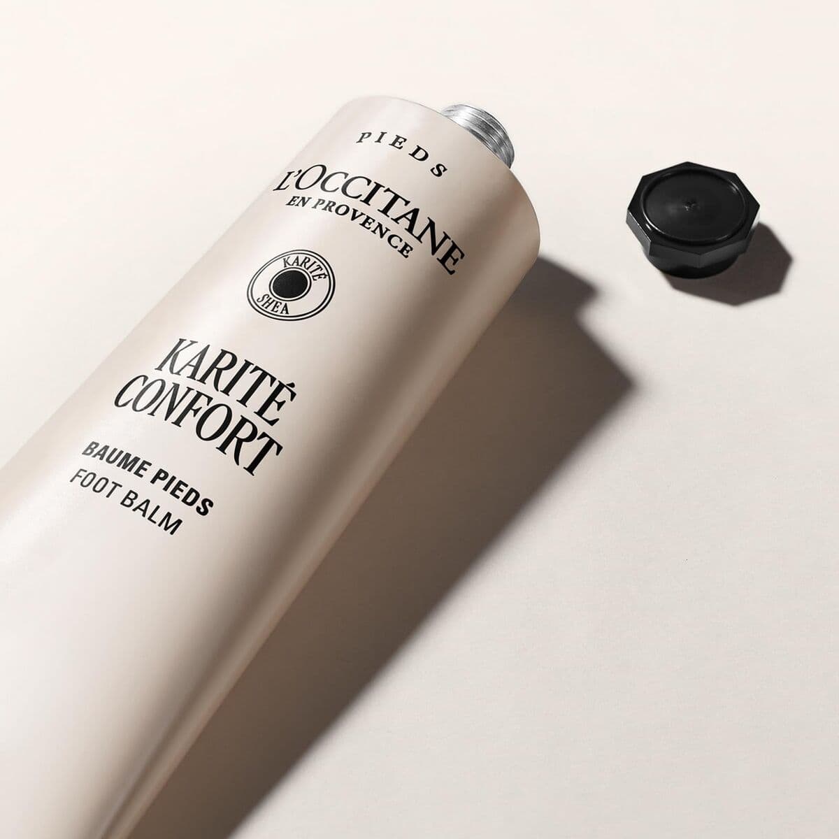 Fuktgivande fotkräm L'Occitane En Provence KARITÉ CONFORT 150 ml